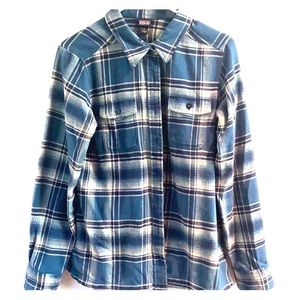 Women’s Patagonia Flannel Button Down Shirt